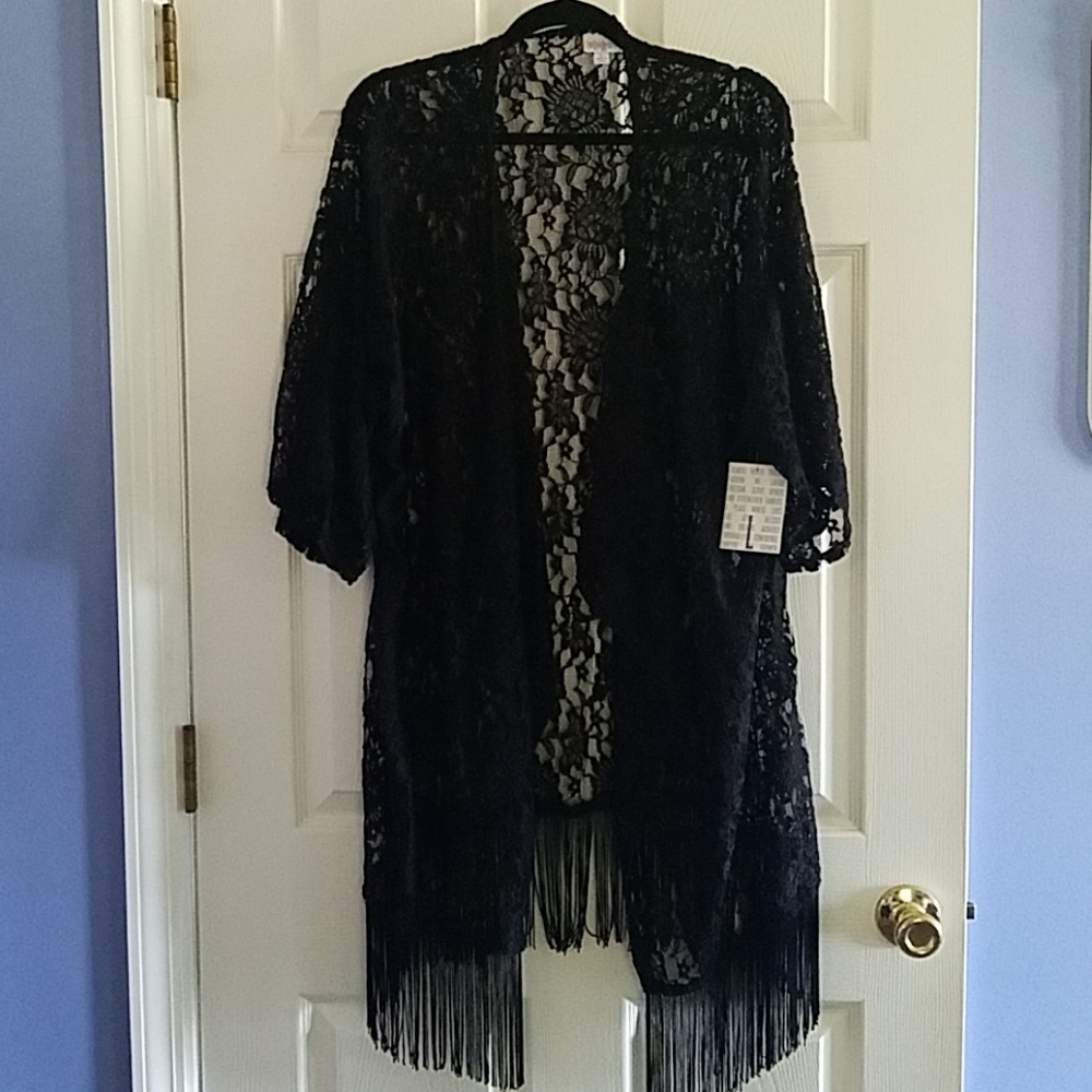 Lularoe Lacey Monroe Wrap Size L